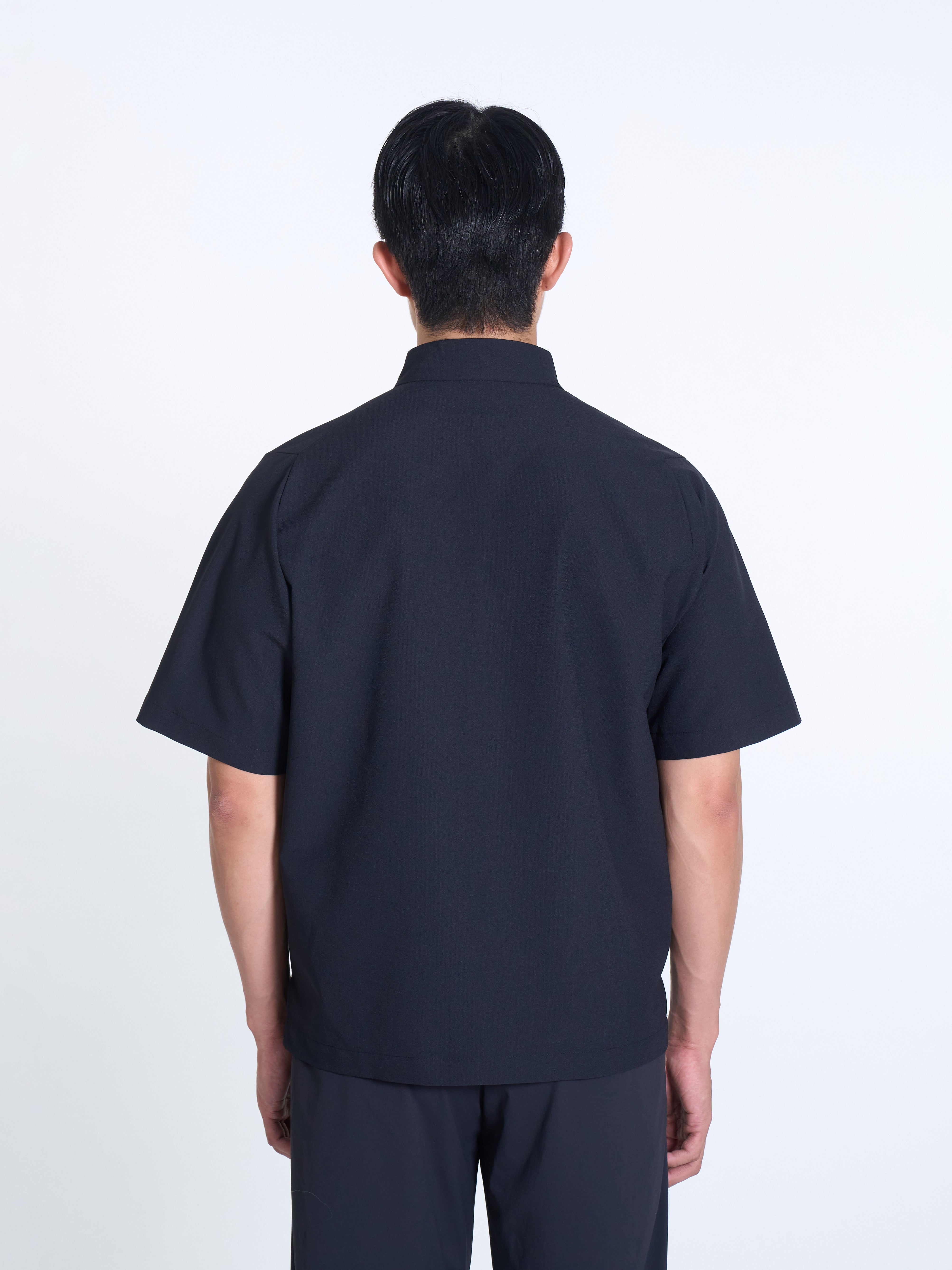 SHORT-SLEEVE QUARTER ZIP BL