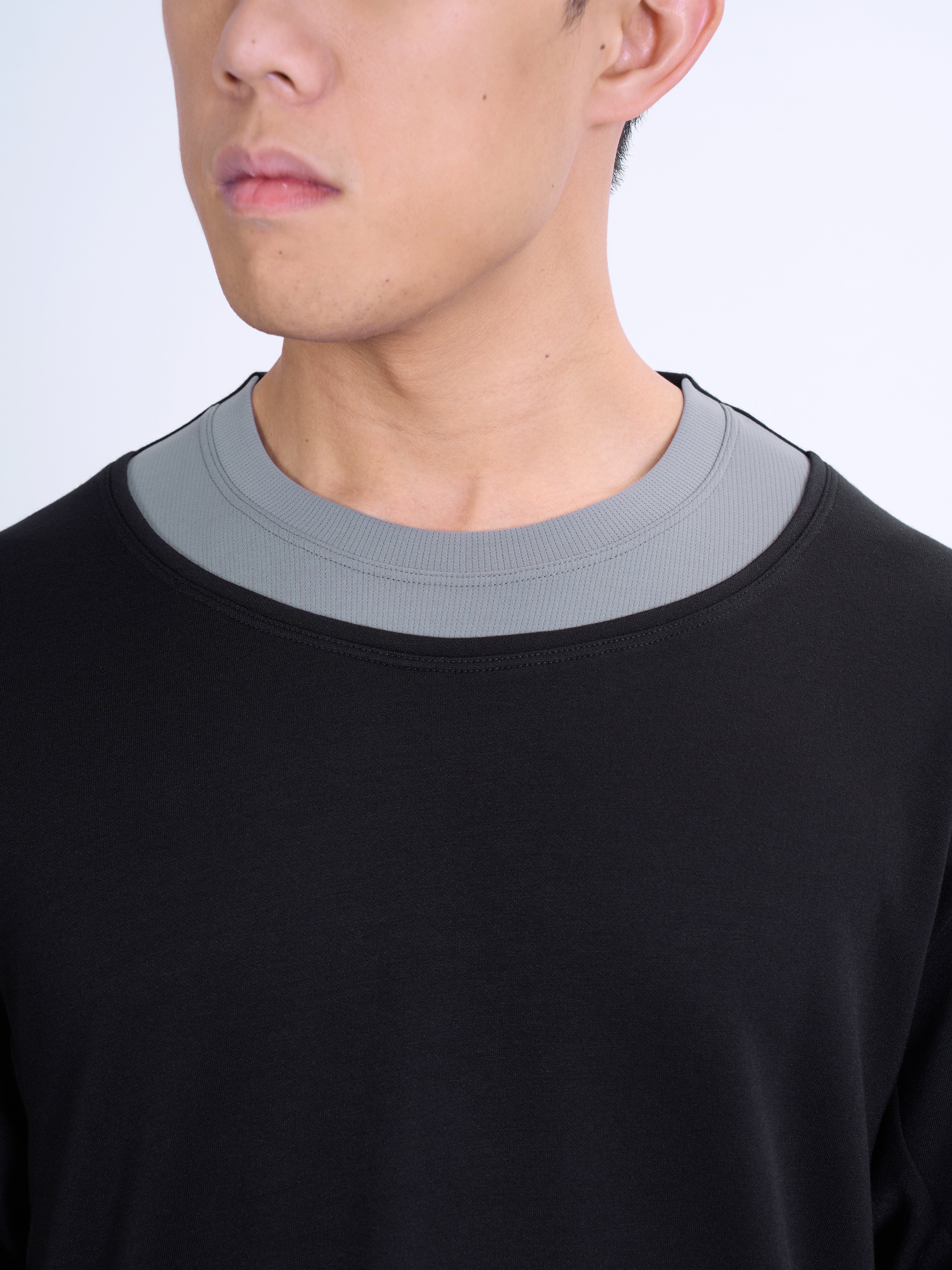 DUAL TONE LONGSLEEVE T-SHIRT